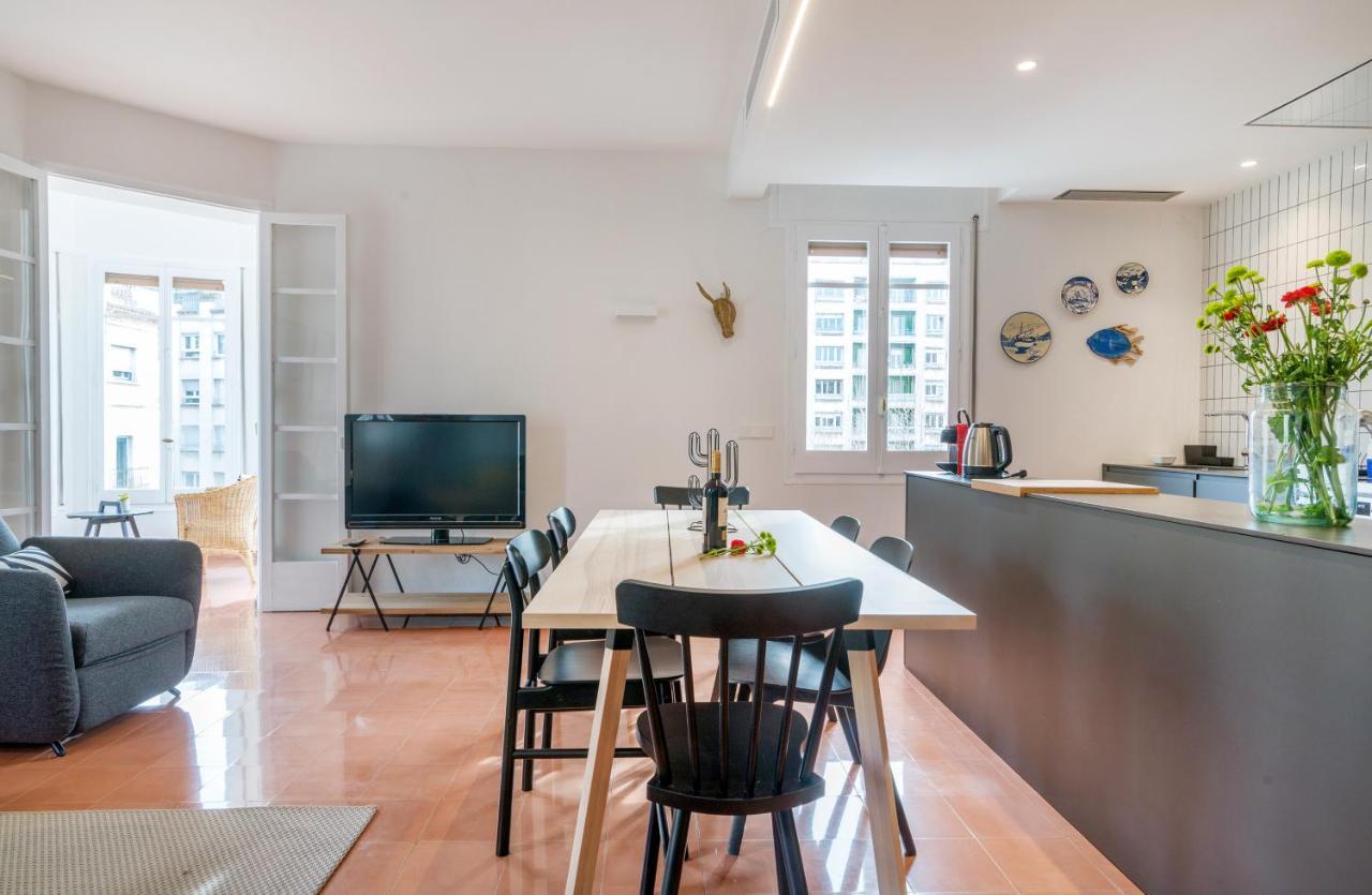 New Top Floor Apt With A Lot Of Light & Aircon Gerona Exterior foto