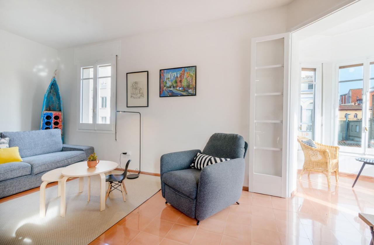 New Top Floor Apt With A Lot Of Light & Aircon Gerona Exterior foto
